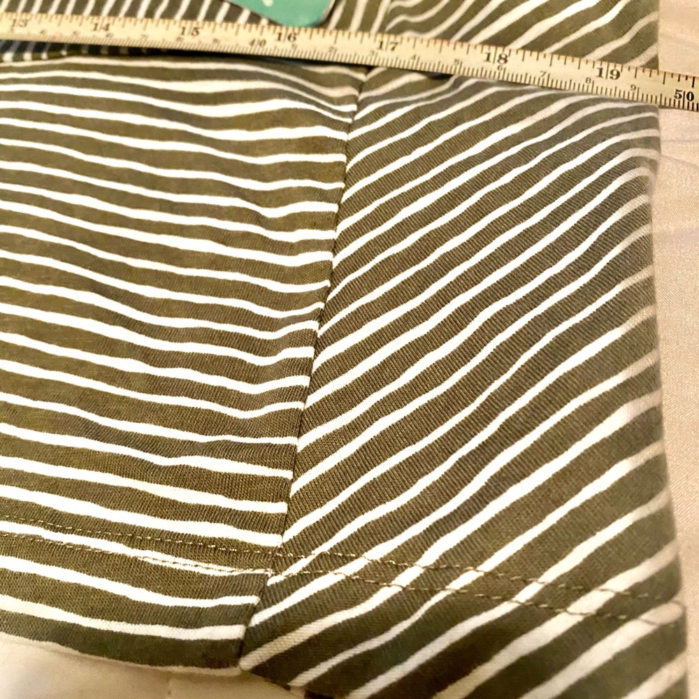 NWT EDDIE BAUER | Ladies Gate Check Mixed-Stripe U-Neck Tank Top Sz M Easy Care - Picture 14 of 15